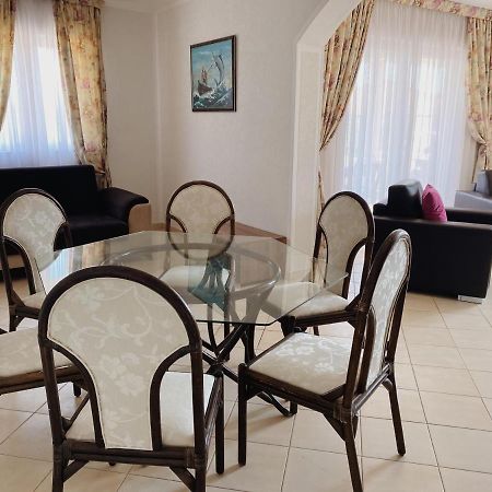 Apartments Sneki Baošići Εξωτερικό φωτογραφία