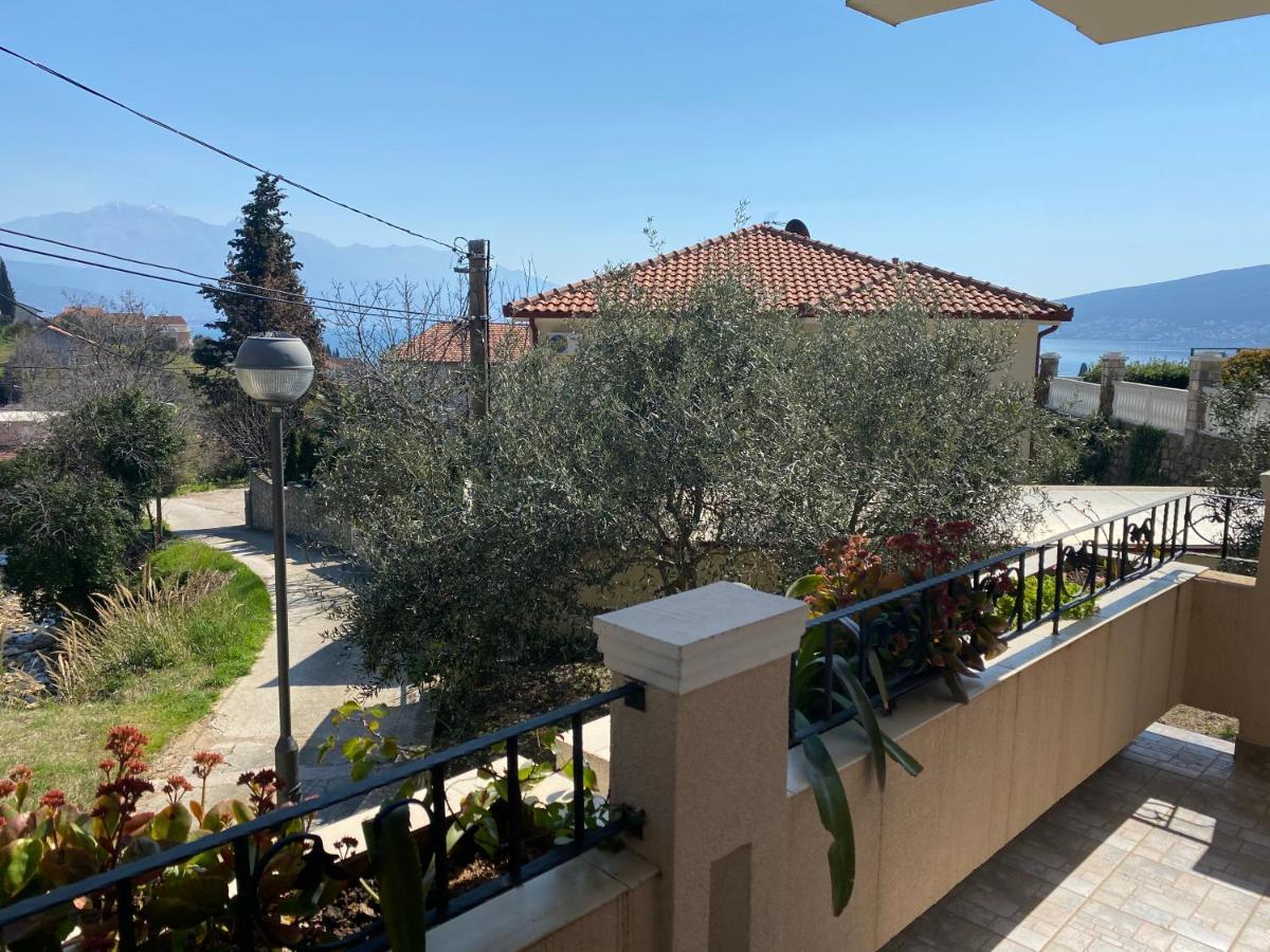 Apartments Sneki Baošići Εξωτερικό φωτογραφία