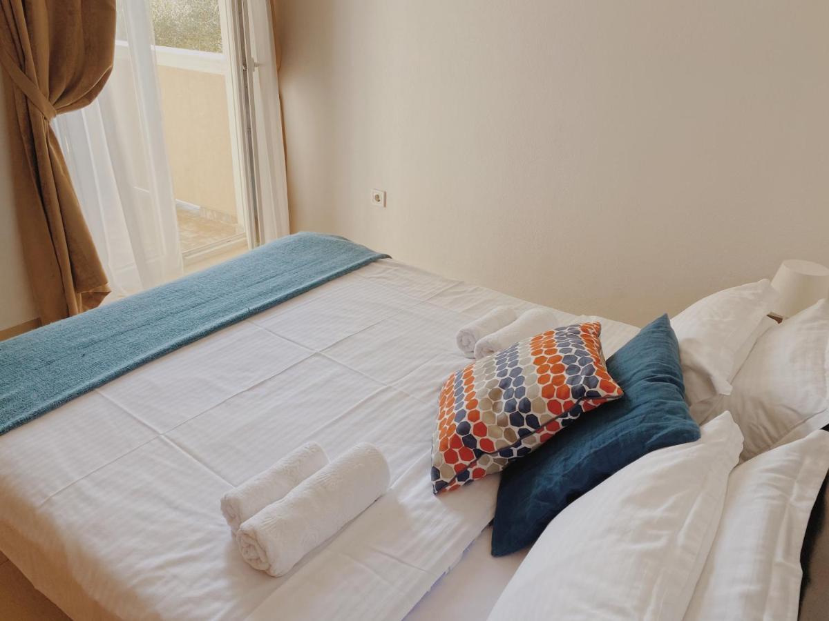 Apartments Sneki Baošići Εξωτερικό φωτογραφία