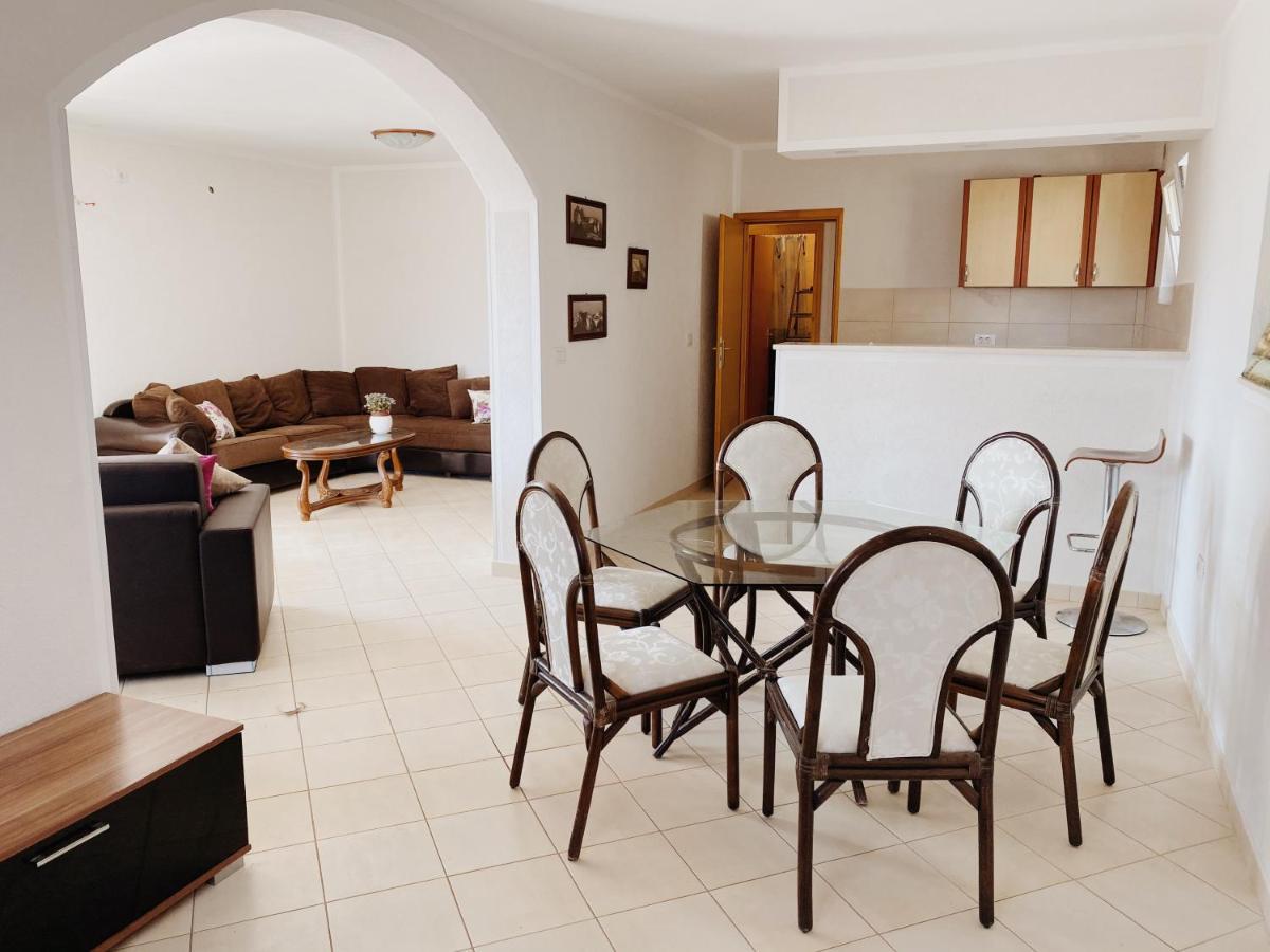 Apartments Sneki Baošići Εξωτερικό φωτογραφία