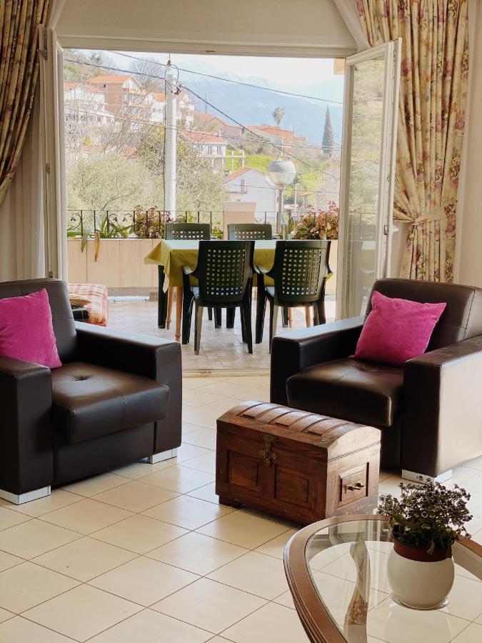 Apartments Sneki Baošići Εξωτερικό φωτογραφία
