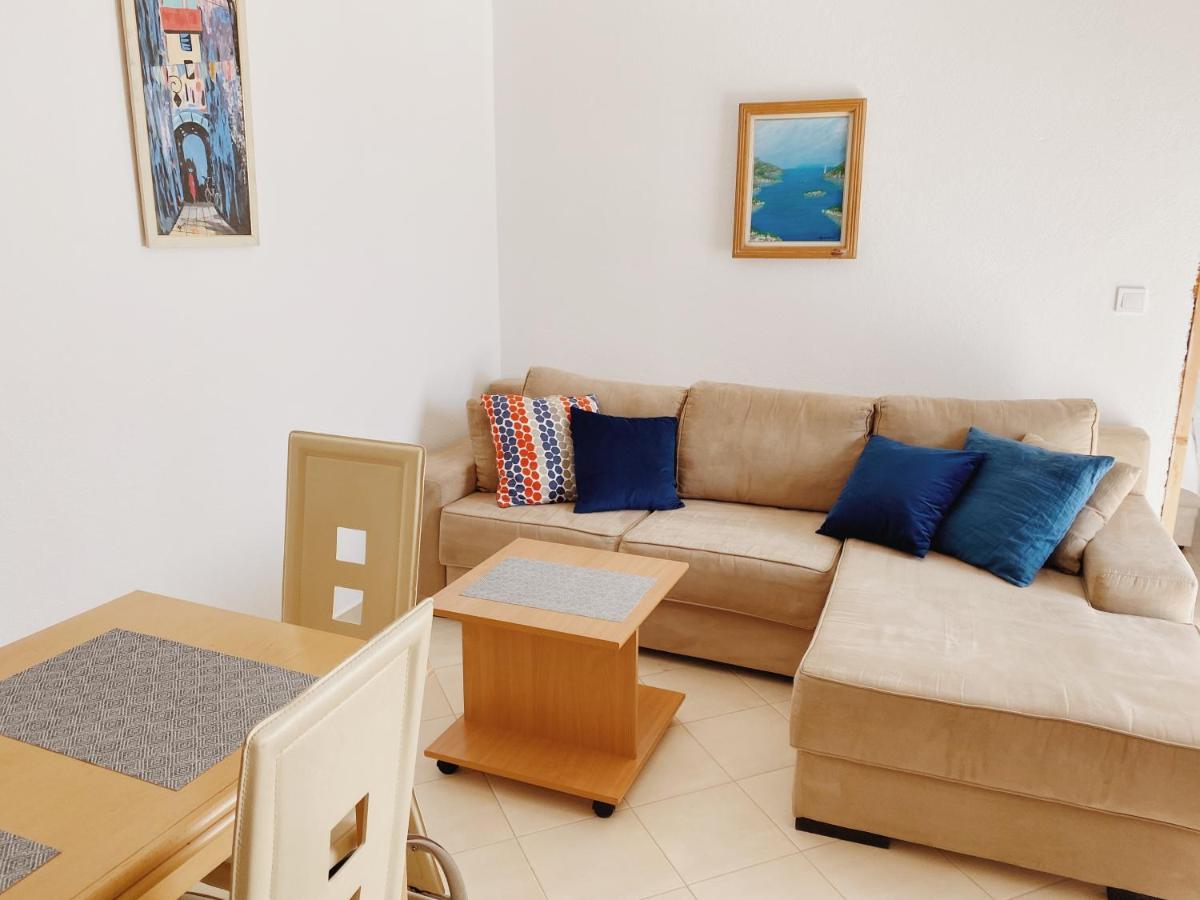Apartments Sneki Baošići Εξωτερικό φωτογραφία
