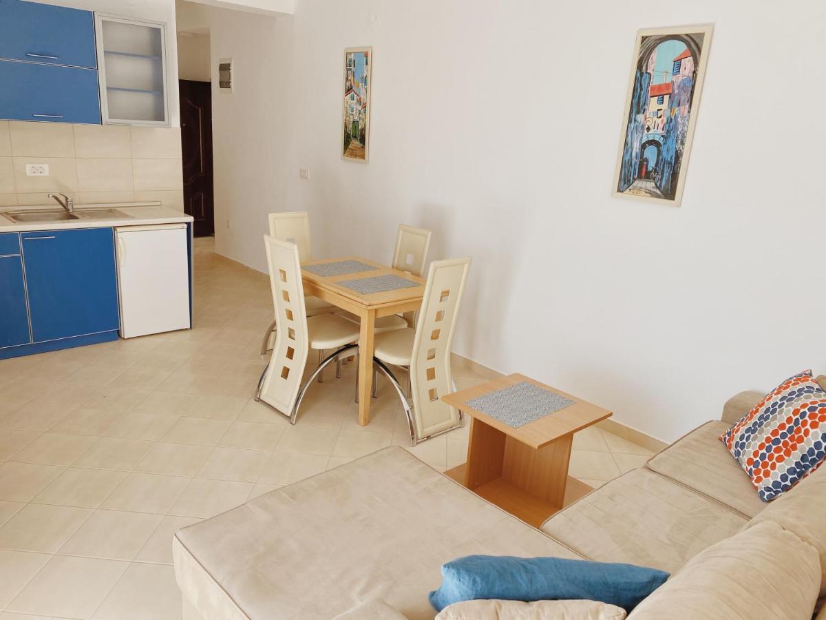 Apartments Sneki Baošići Εξωτερικό φωτογραφία