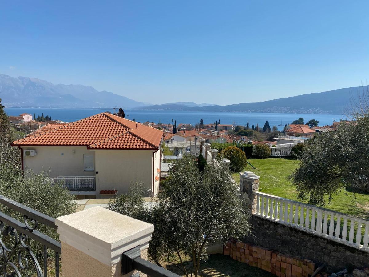 Apartments Sneki Baošići Εξωτερικό φωτογραφία